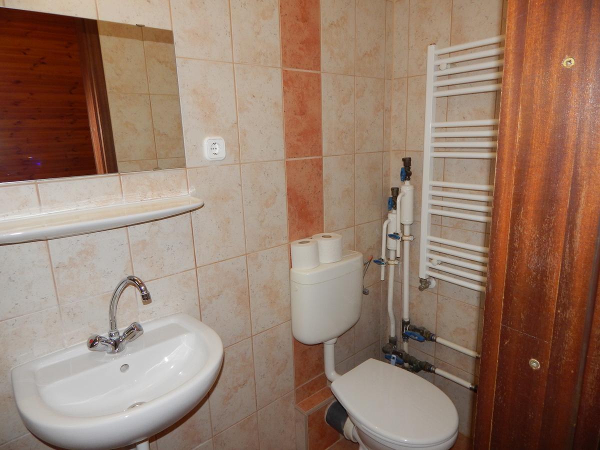 Kálvin Vendégszobák Debrecen Esterno foto